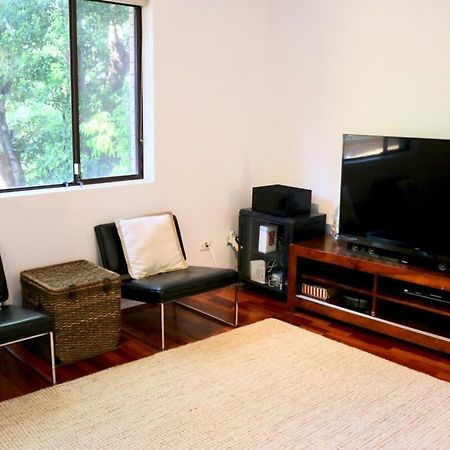 Spacious 3 Bedroom Apartment 20 Min To The Cbd Sydney Exterior photo