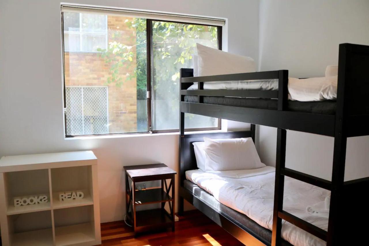 Spacious 3 Bedroom Apartment 20 Min To The Cbd Sydney Exterior photo